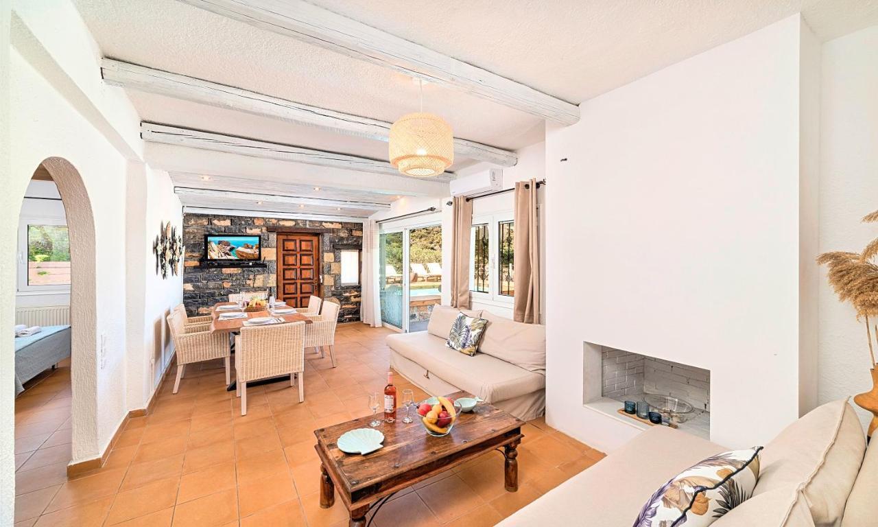 Cretan Lodge Heated Pool Ágios Nikólaos Екстериор снимка